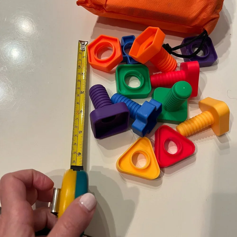 Skoolzy Nuts and Bolts Motor Development Toy (18‎ months and up / new)